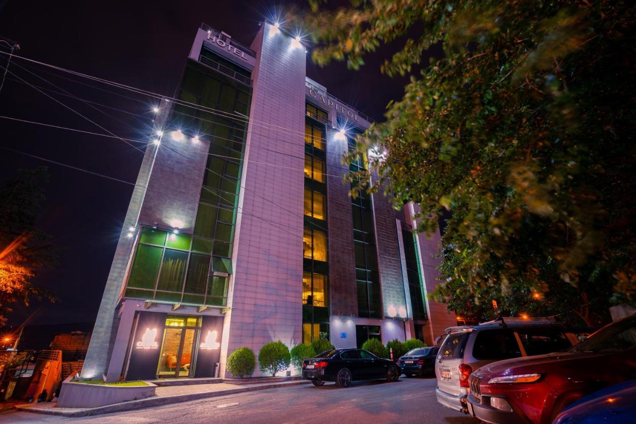 Capitol Hotel By Umbrella Tbiliszi Kültér fotó
